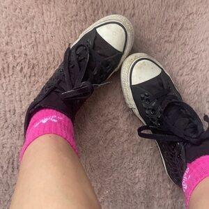 High top converse, Chuck Taylor, all stars with rhinestone/jem pattern size 6 US